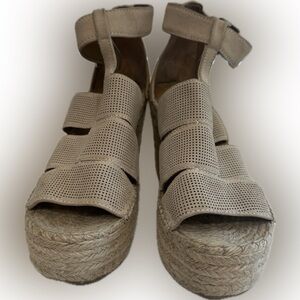 Marc Fisher Women’s Cream Suede Espadrille Wedges size 8.5